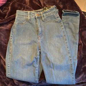 Fashion Nova skinny jeans size 3